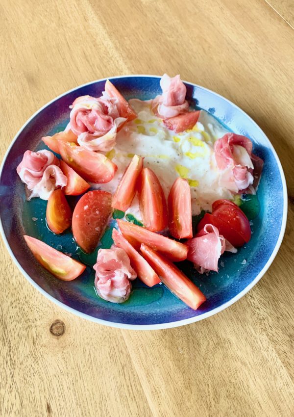 Heirloom Tomato with Burrata and Proscuitto